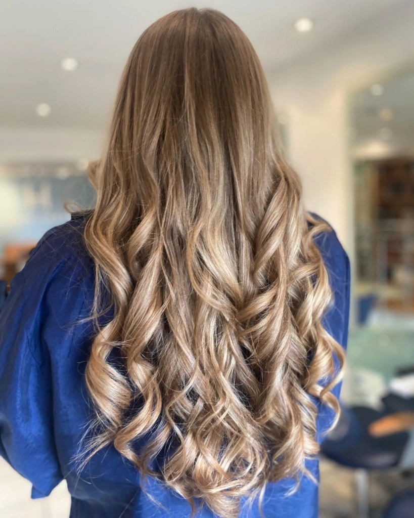 What Does Our Professional Hair Dyeing Service Include?